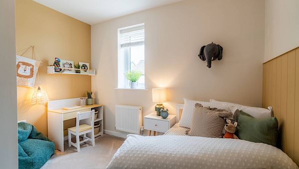 Images are for illustrative purposes only and may differ from the actual product.