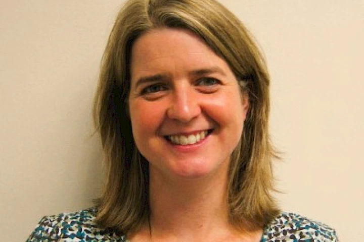 Joanne Morrison Headshot